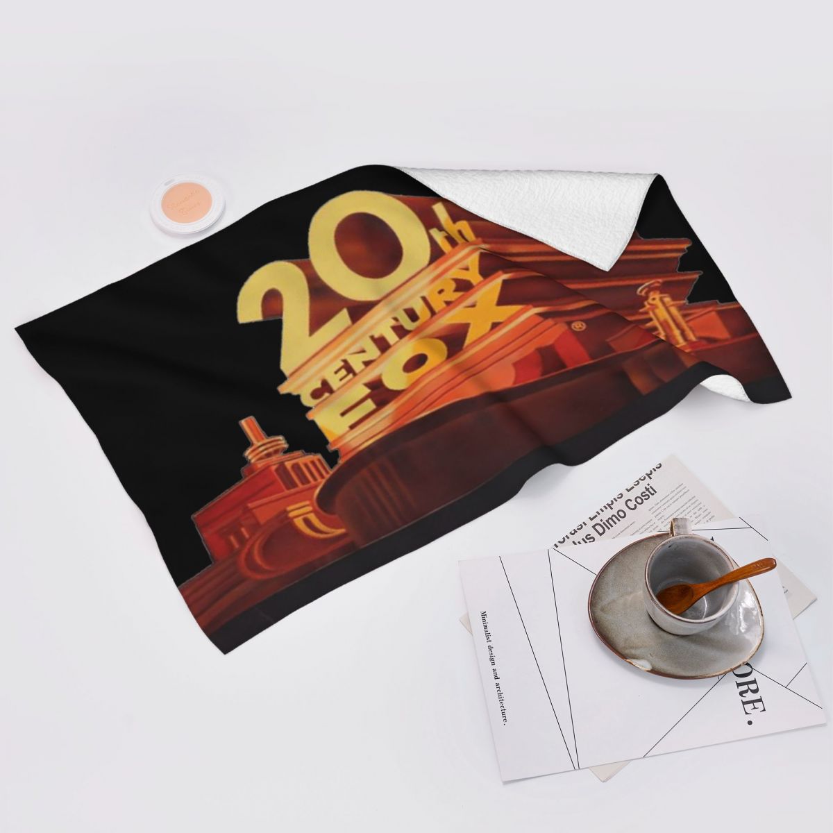 Century Textile & Sewing Supply Photos - Handuk Wajah Lembut Rubah Abad ke-20