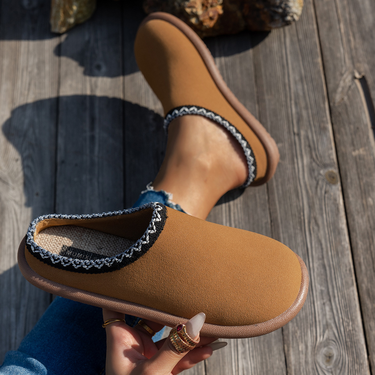 Sandal Wanita 2025 Bordir Gaya - Sewing Fleece ulasan dan harga